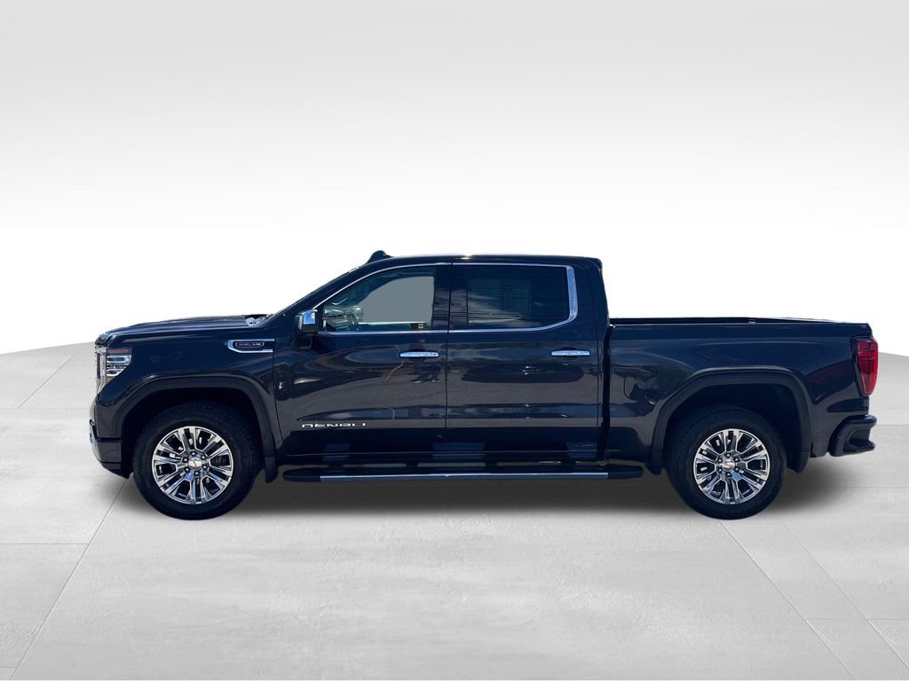 Used 2022 GMC Sierra 1500 Denali AWD/4WD image 3