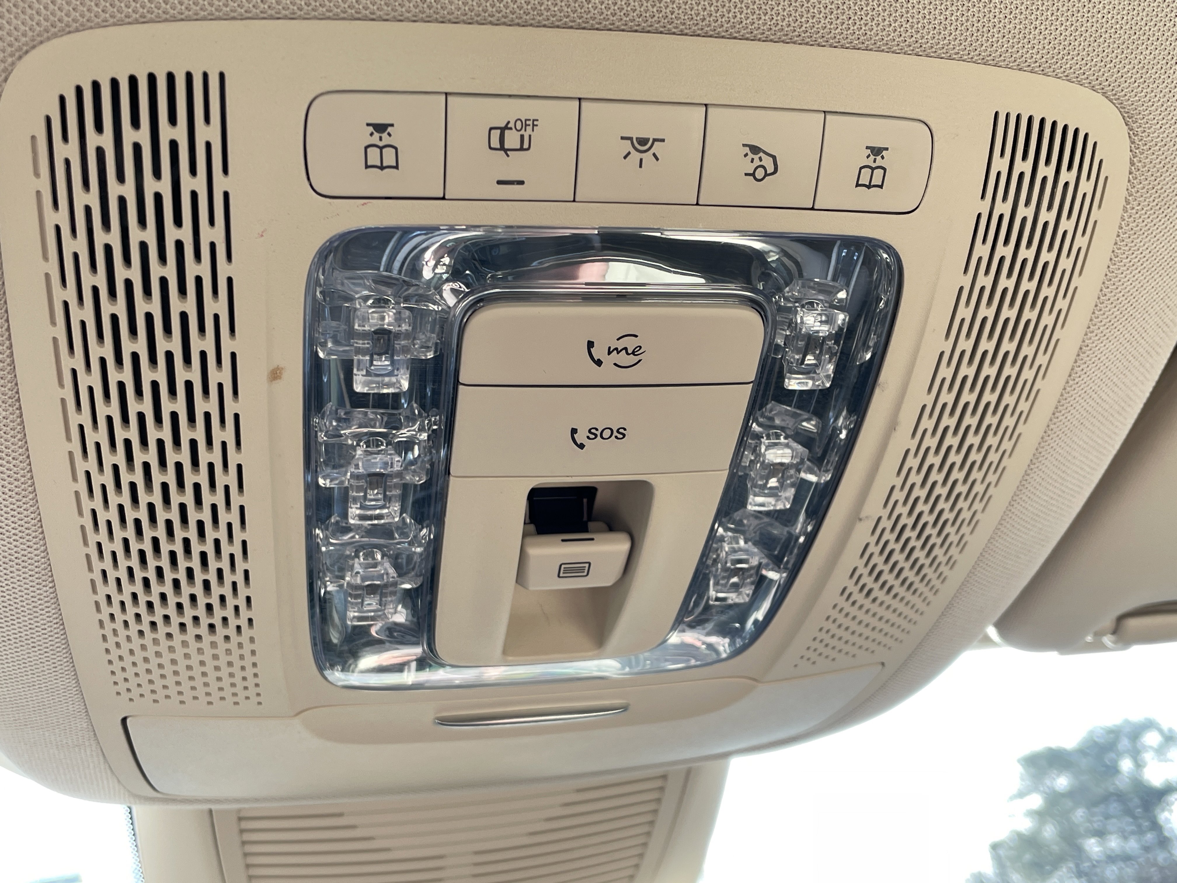 Certified 2020 Mercedes-Benz GLS 450 4MATIC image 38