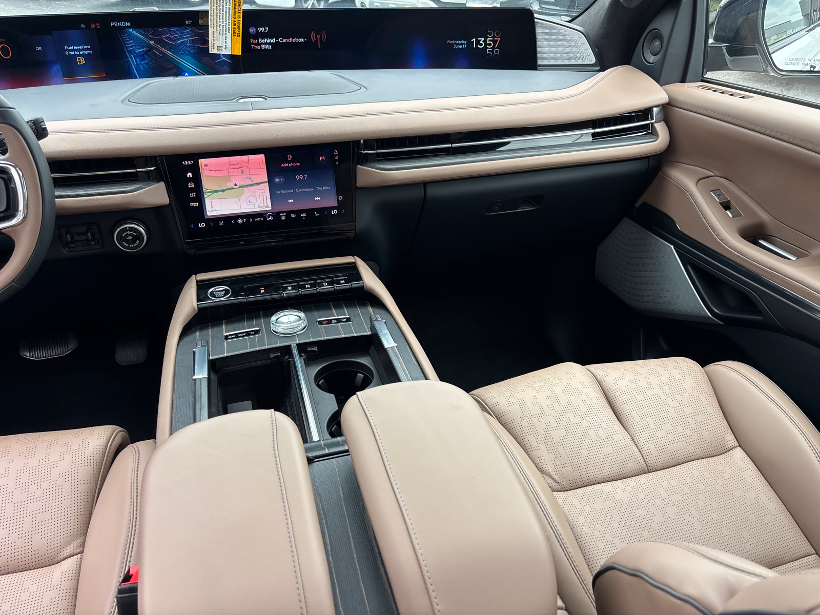New 2026 Lincoln Navigator L Black Label AWD/4WD image 31