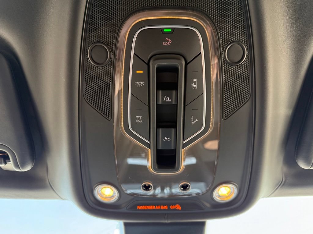 Used 2022 Bentley Bentayga Speed AWD/4WD image 28