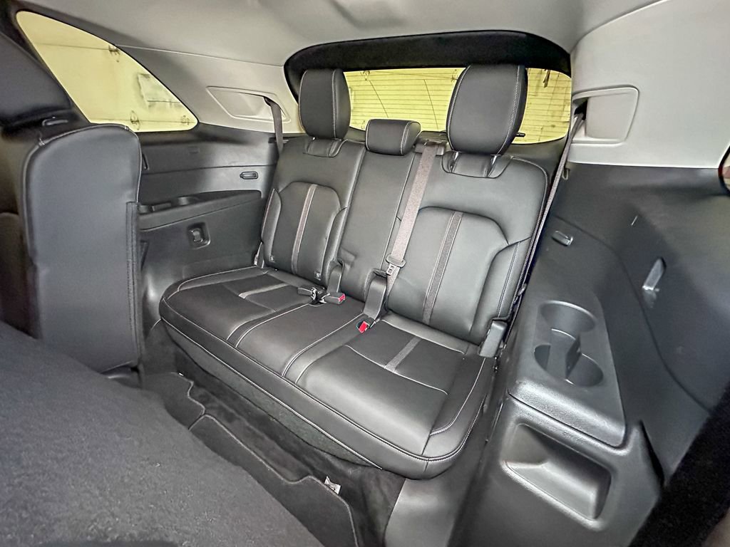 Used 2025 MAZDA CX-90 3.3 Turbo w/ Select Package image 31