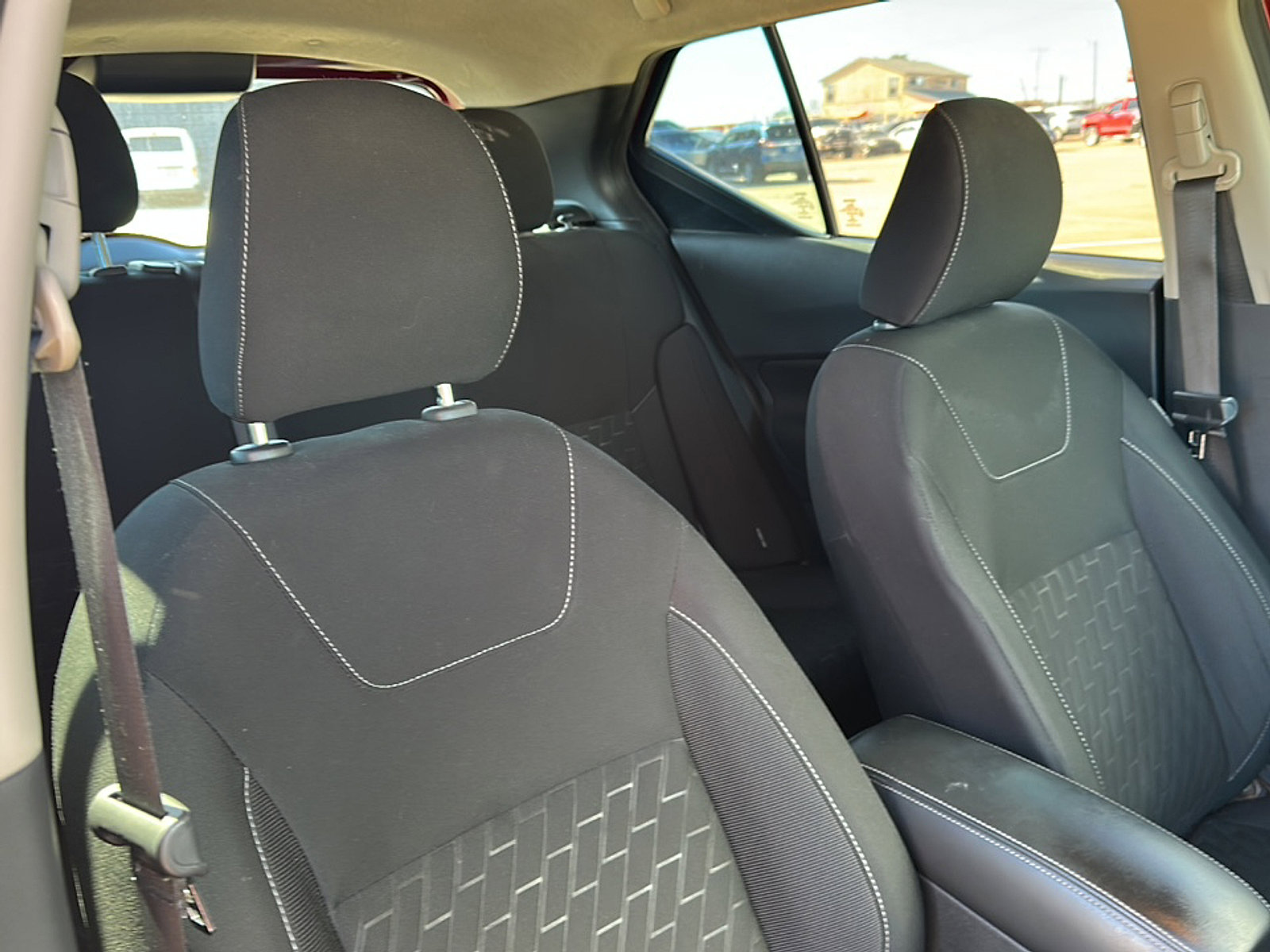 Used 2023 Nissan Kicks SV image 24