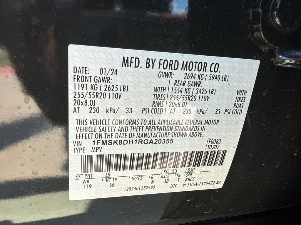 Used 2024 Ford Explorer XLT w/ Equipment Group 202A AWD/4WD image 37