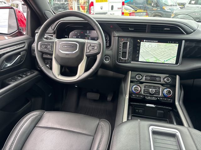 Used 2024 GMC Yukon Denali AWD/4WD image 13