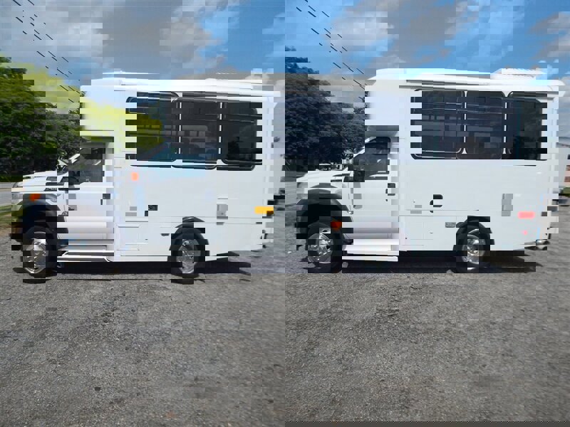 Used 2012 Ford F550 2WD Regular Cab Super Duty w/ Payload Upgrade Pkg image 1