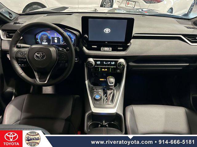 Certified 2025 Toyota RAV4 XSE w/ Premium Package AWD/4WD image 14