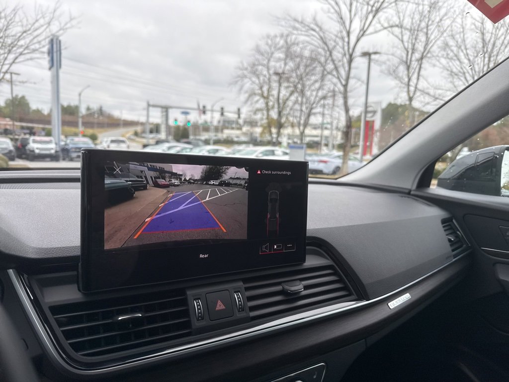 Used 2024 Audi Q5 2.0T Premium w/ Convenience Package image 16