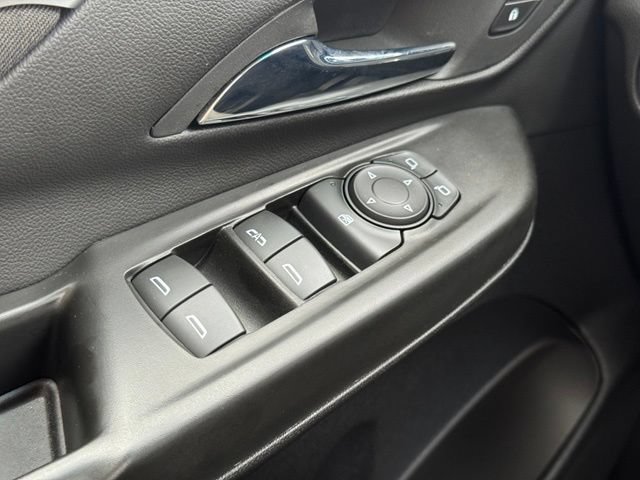 Used 2023 Chevrolet Bolt LT FWD image 34