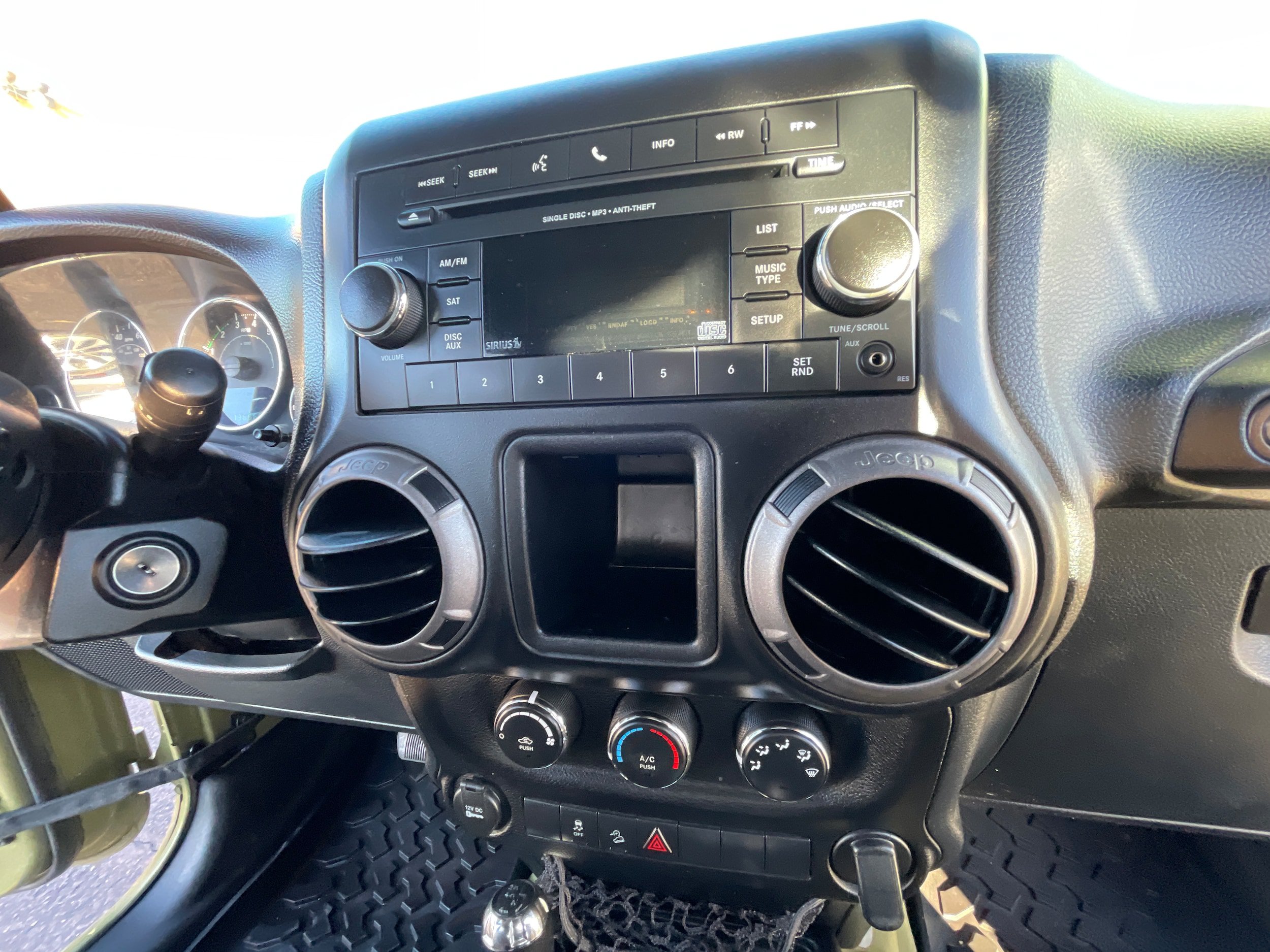 Used 2013 Jeep Wrangler Unlimited Sport w/ Mopar Black Appearance Group AWD/4WD image 13