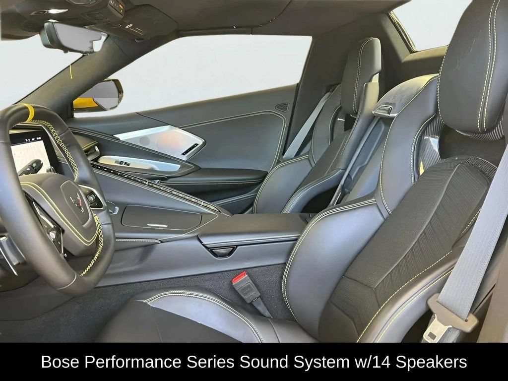 Used 2025 Chevrolet Corvette Stingray Premium Conv w/ Z51 Performance Package RWD image 10