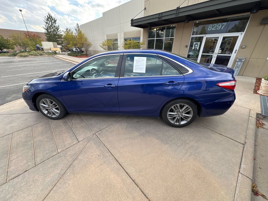 Used 2016 Toyota Camry SE FWD image 8