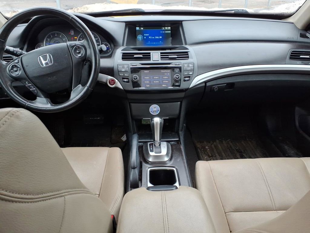Used 2014 Honda Crosstour EX-L image 10