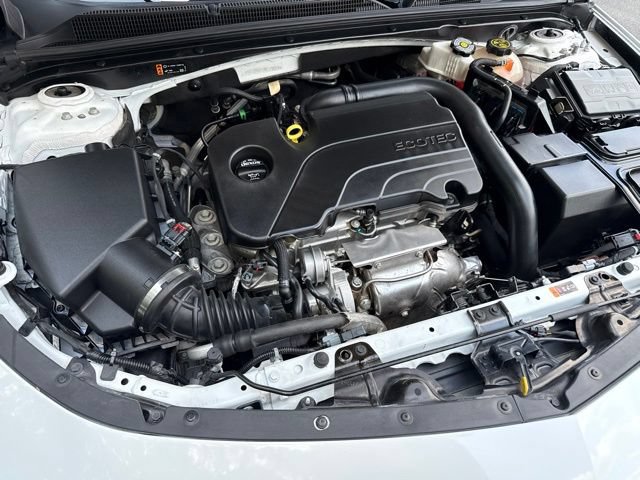 Used 2024 Chevrolet Malibu LT FWD image 31