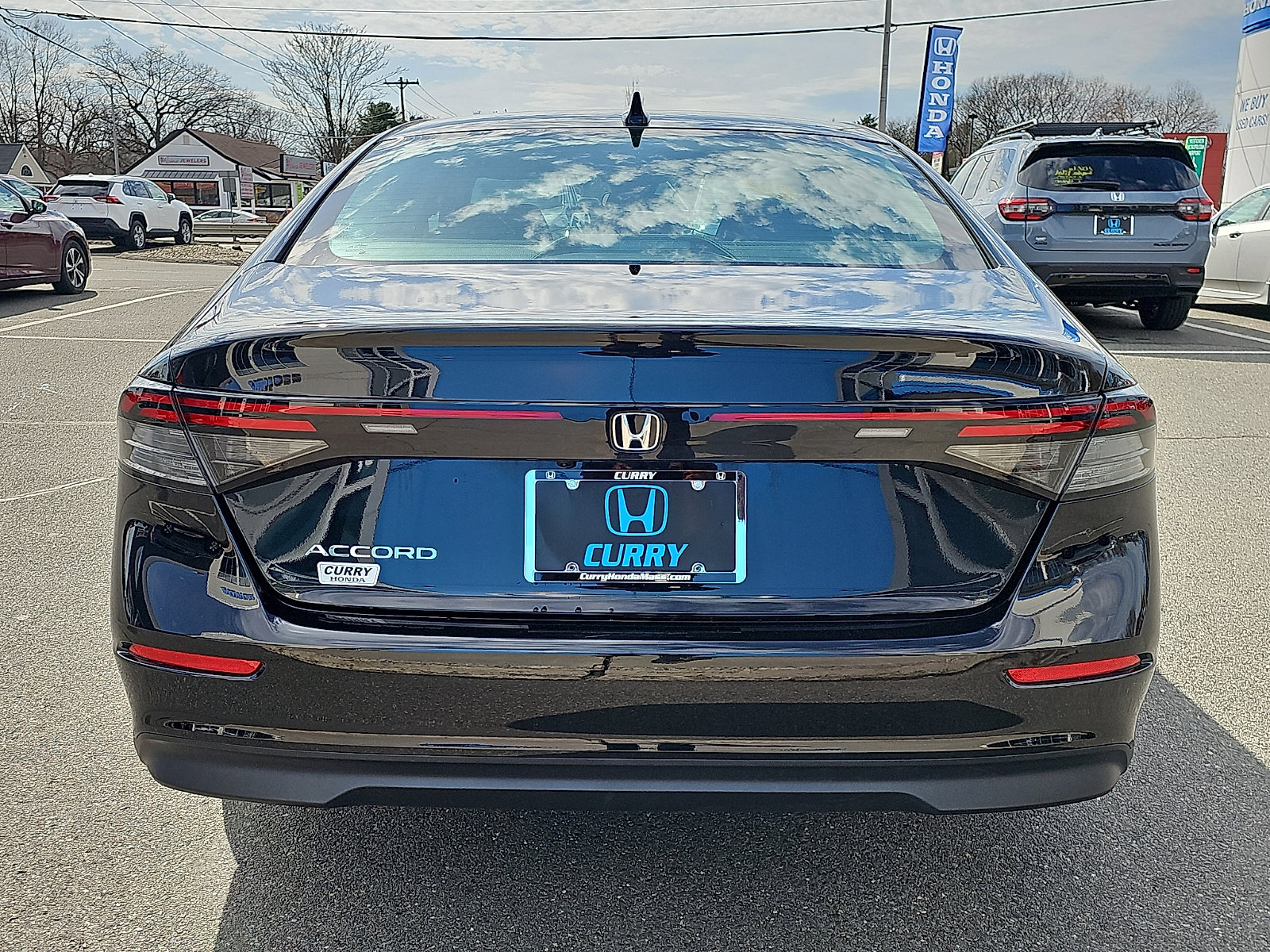 Used 2024 Honda Accord EX image 5