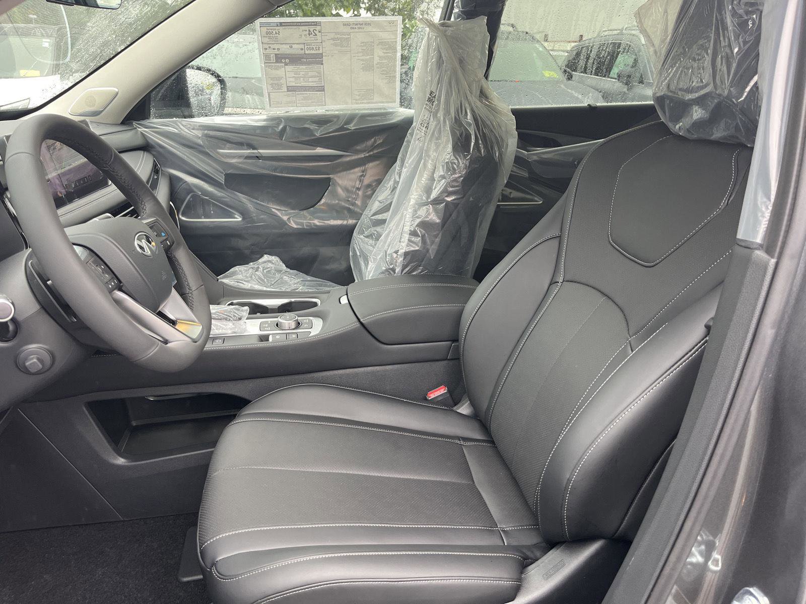 New 2026 INFINITI QX60 Luxe w/ Cargo Package image 9