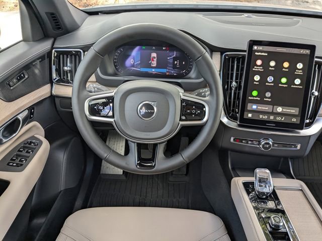 New 2026 Volvo XC90 B6 Plus w/ Protection Package Premier image 17