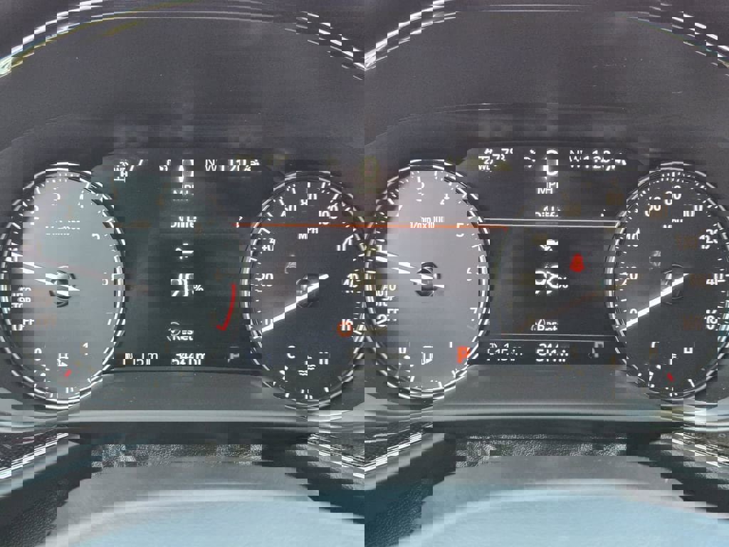 Certified 2023 Buick Envision Essence w/ Sport Touring Package AWD/4WD image 10