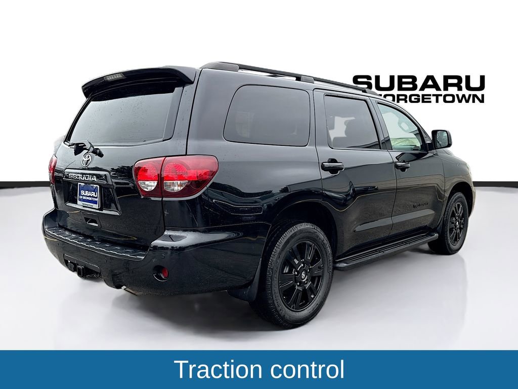 Used 2018 Toyota Sequoia TRD Sport AWD/4WD image 7