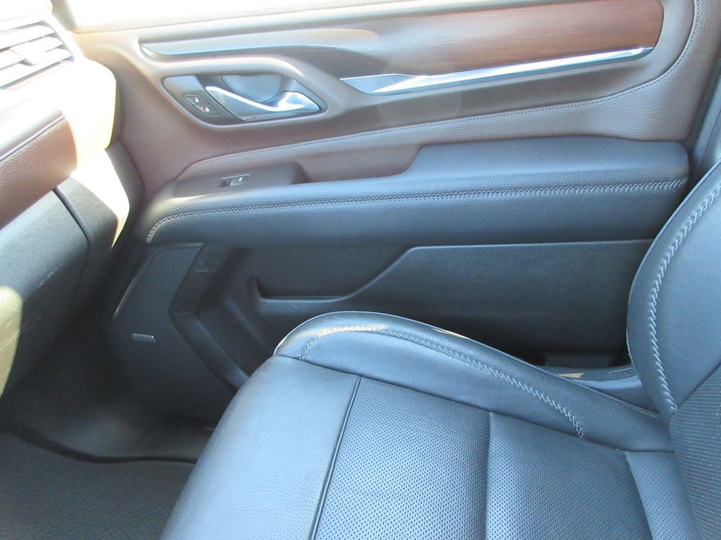 Certified 2021 GMC Yukon Denali w/ Denali Premium Package image 40