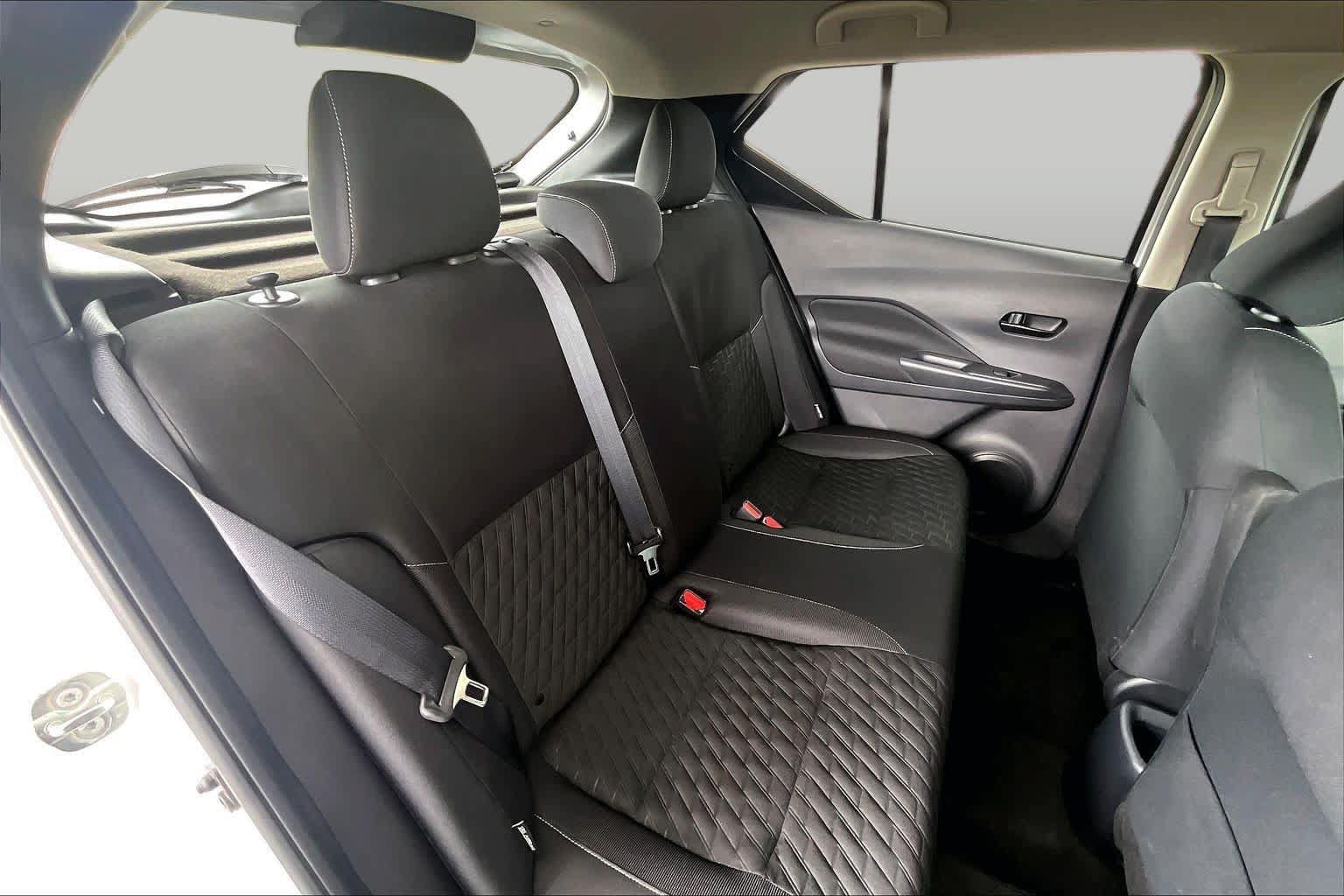 Certified 2022 Nissan Kicks S FWD image 20