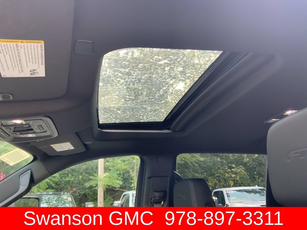 New 2026 GMC Sierra 2500 AT4 w/ AT4 Premium Plus Package AWD/4WD image 19