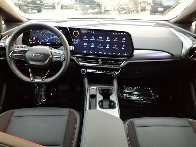 Used 2024 Chevrolet Equinox EV RS image 18