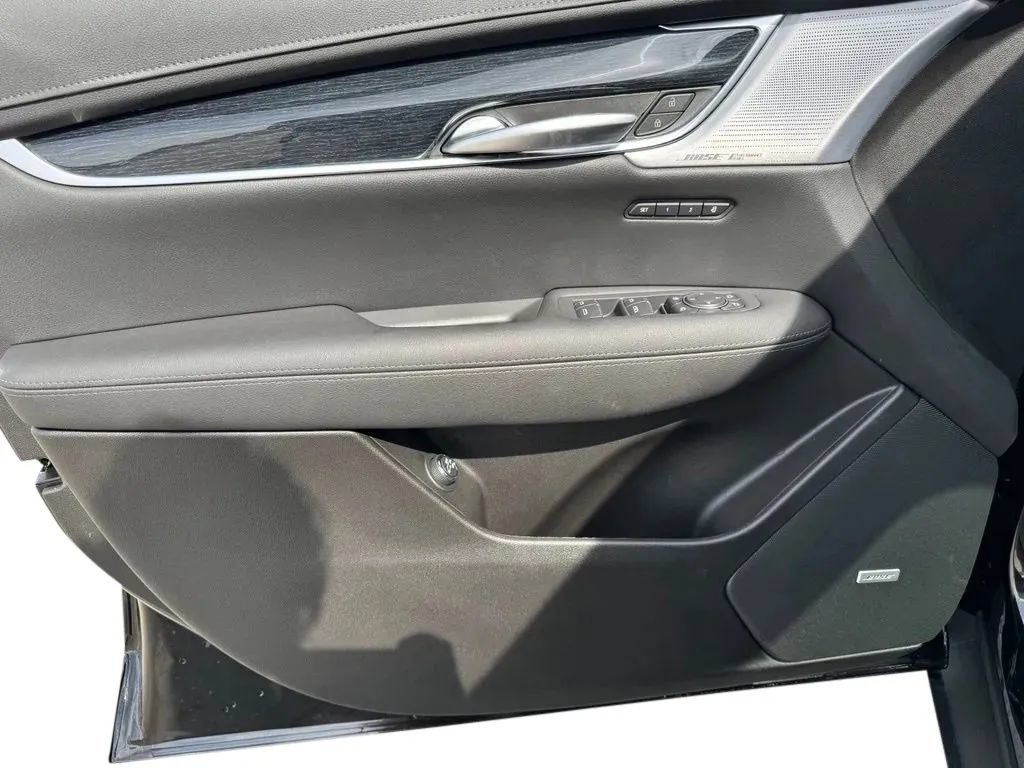 New 2026 Cadillac XT5 Premium Luxury w/ LPO, Floor Liner Package AWD/4WD image 12