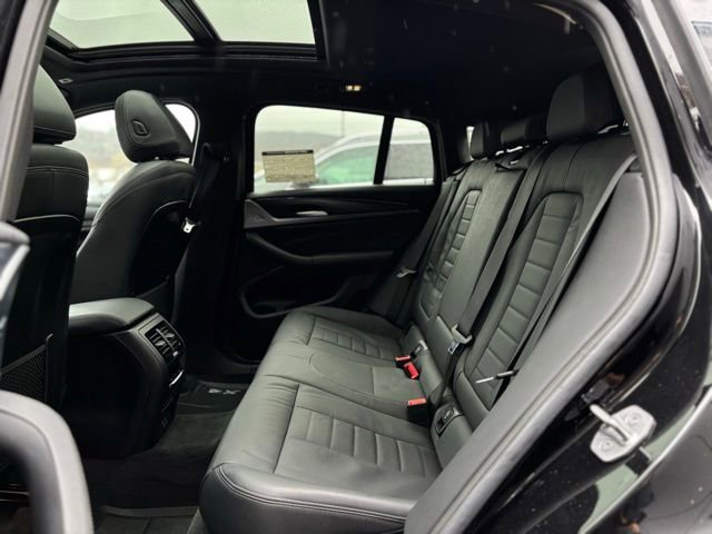 Used 2024 BMW X4 xDrive30i w/ Premium Package AWD/4WD image 24
