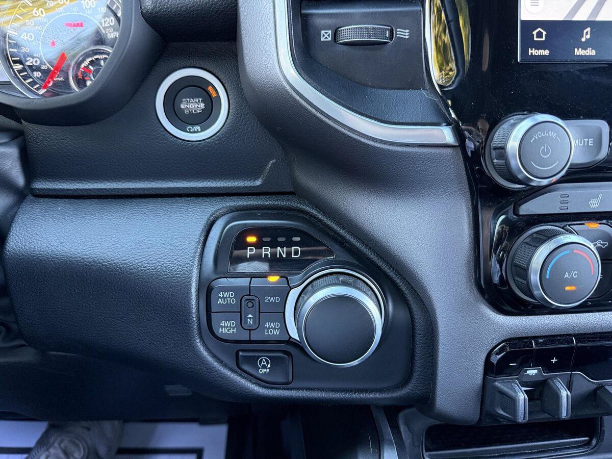 Used 2022 RAM 1500 Big Horn AWD/4WD image 22
