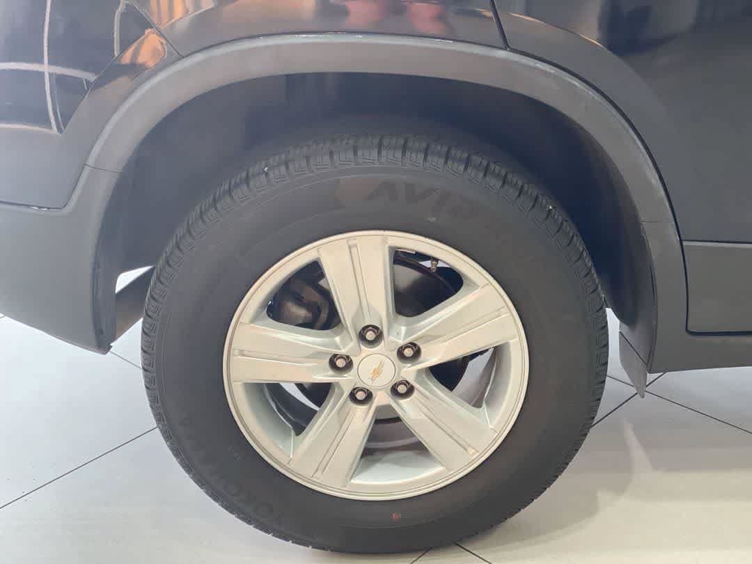 Used 2022 Chevrolet Trax LT w/ Driver Confidence Package AWD/4WD image 12