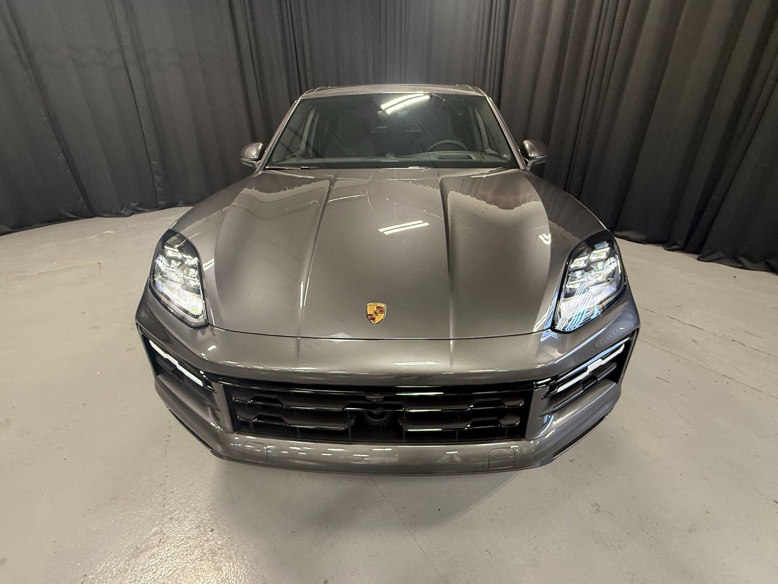 New 2026 Porsche Cayenne E-Hybrid image 3
