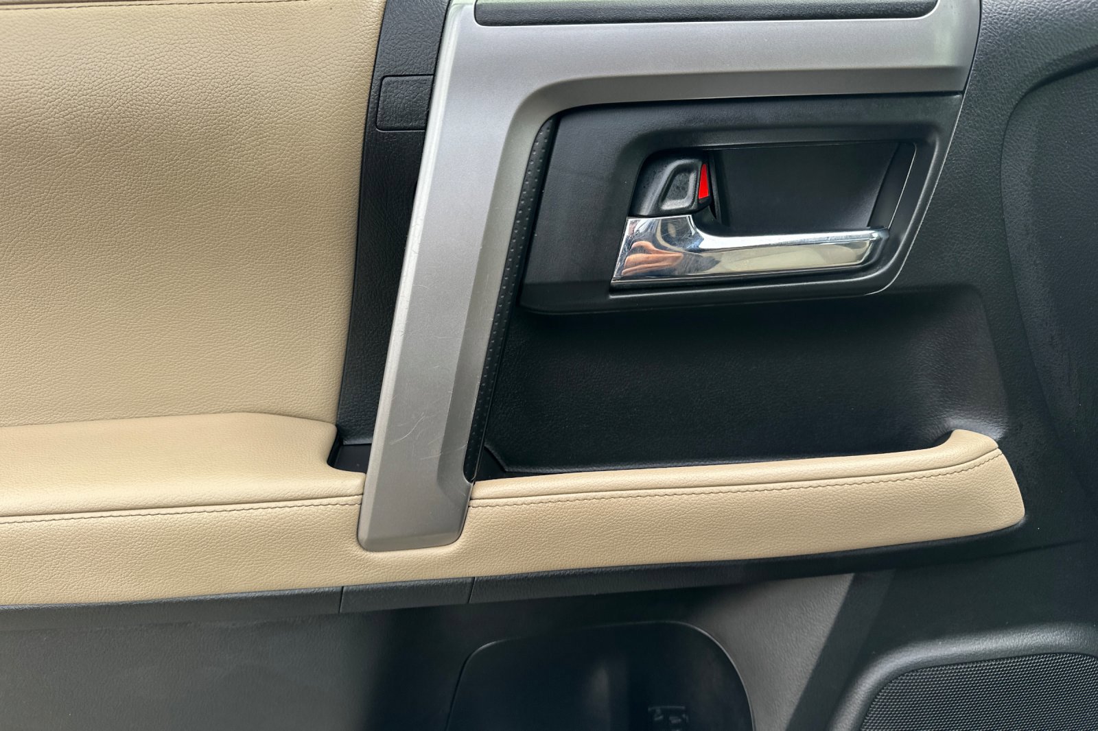 Used 2023 Toyota 4Runner SR5 Premium w/ Moonroof Package image 11