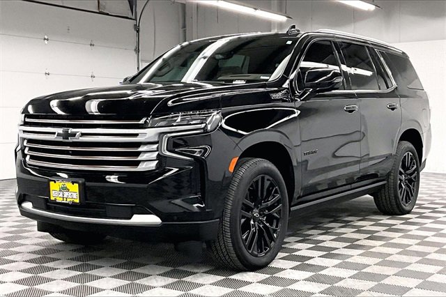 Used 2024 Chevrolet Tahoe High Country image 11