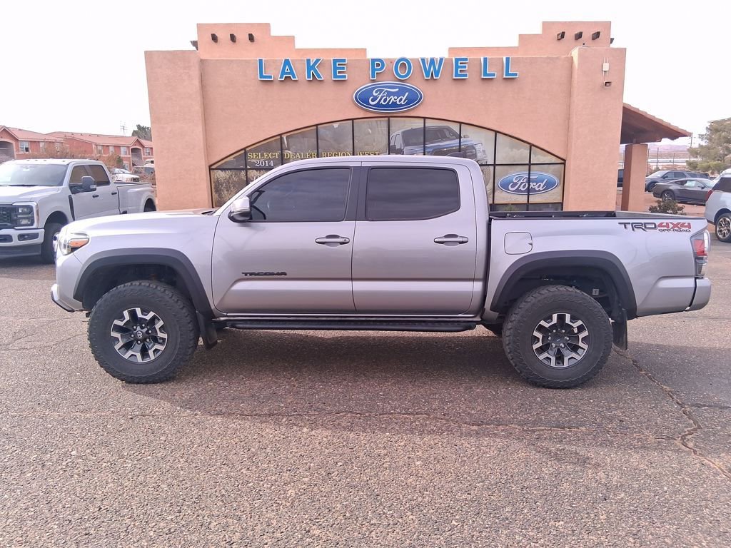 Used 2021 Toyota Tacoma TRD Off-Road w/ Technology Package image 2