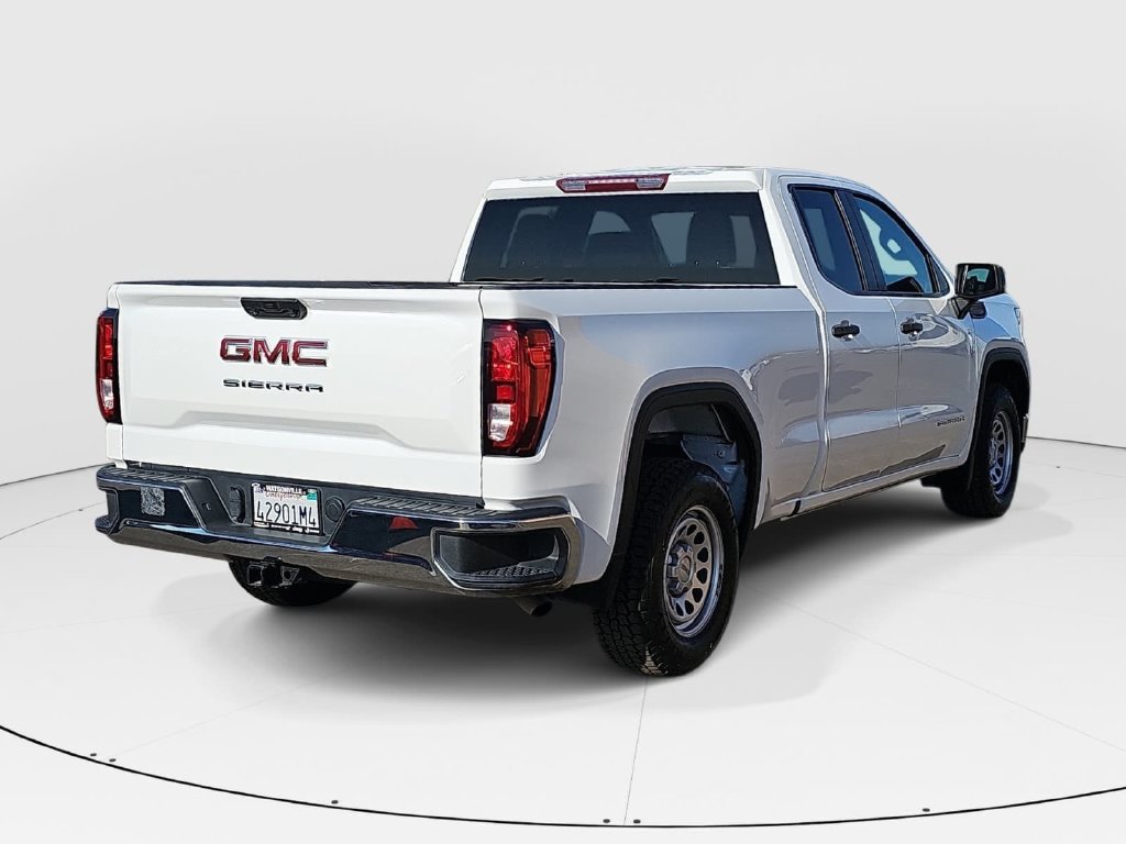 Used 2023 GMC Sierra 1500 Pro w/ Trailering Package RWD image 3