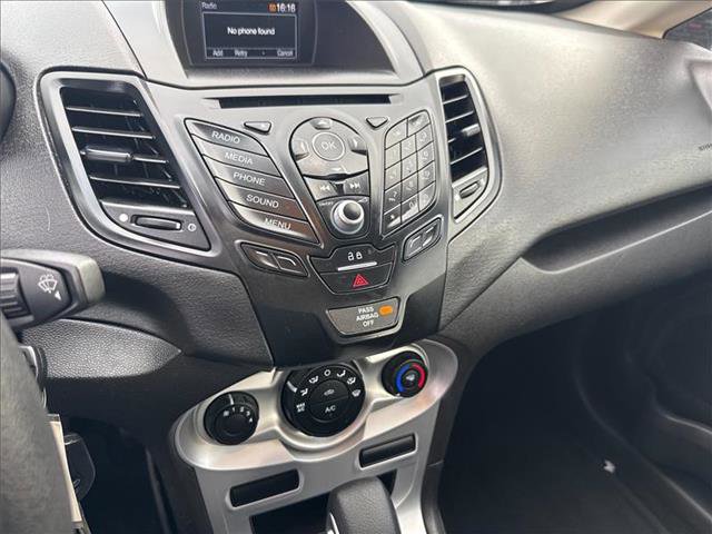 Used 2019 Ford Fiesta SE image 15