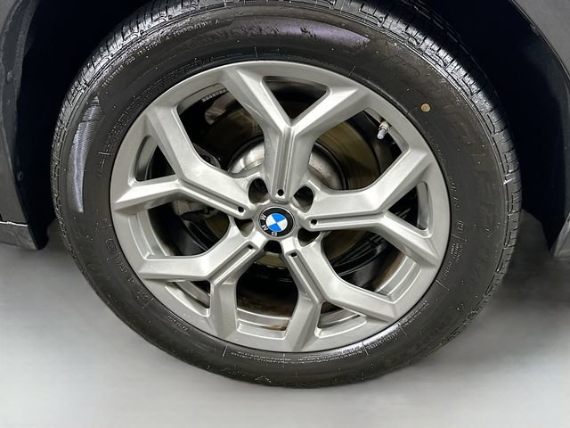 Used 2025 BMW X4 xDrive30i image 31