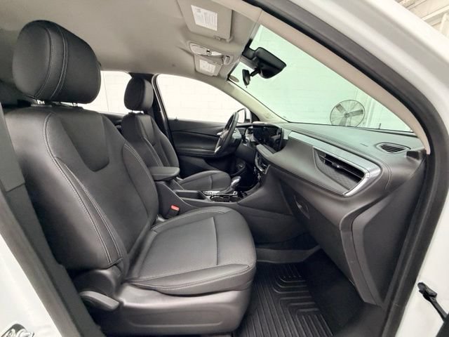 Certified 2026 Buick Encore GX Preferred w/ Comfort Package AWD/4WD image 26