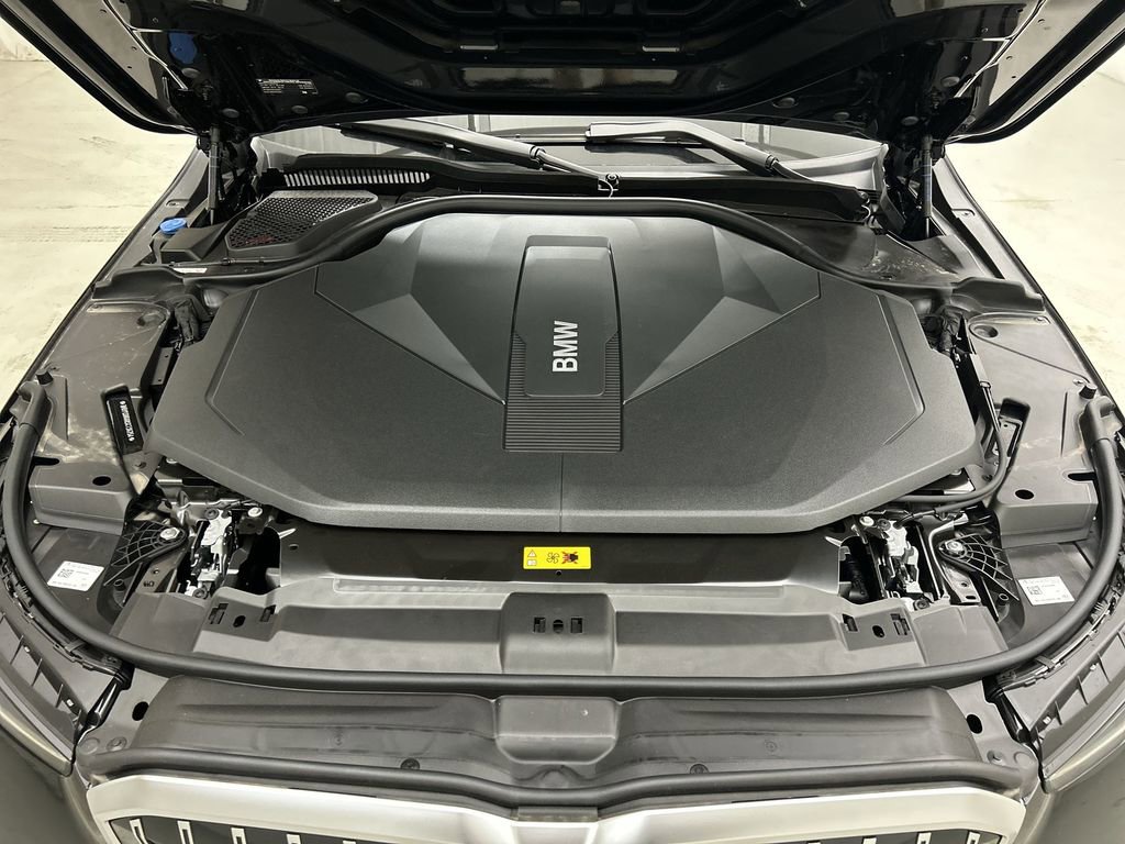 New 2025 BMW i5 xDrive40 w/ Premium Package image 29