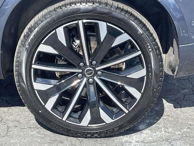Used 2026 Volvo XC90 B6 Plus w/ Protection Package Premier AWD/4WD image 10