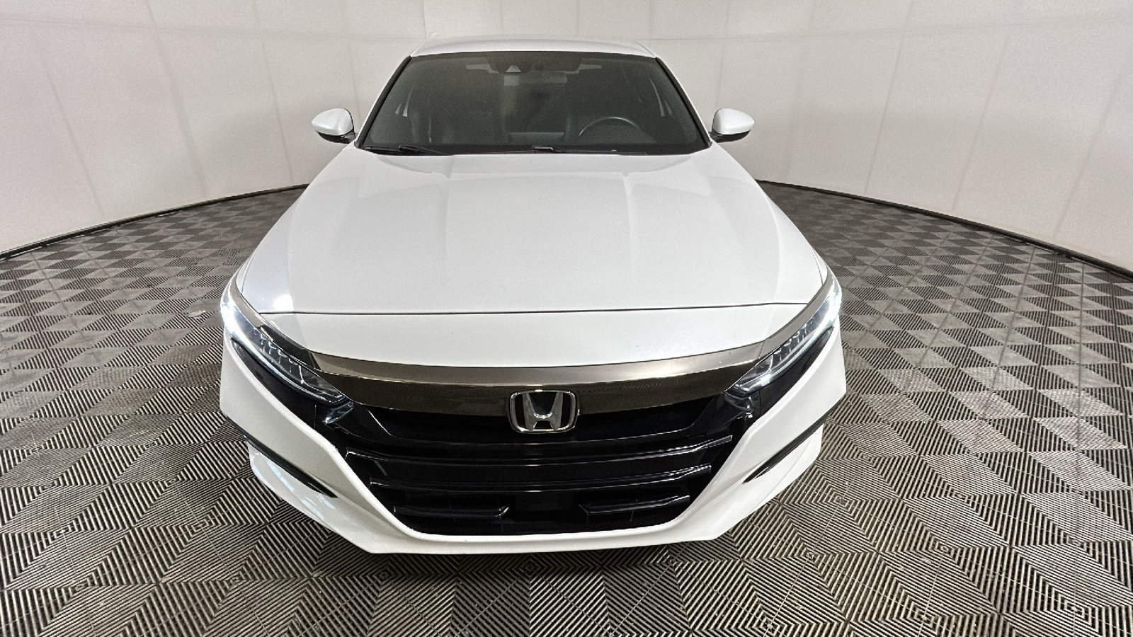 Used 2019 Honda Accord Sport image 7
