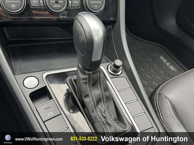 Certified 2021 Volkswagen Jetta SEL image 30