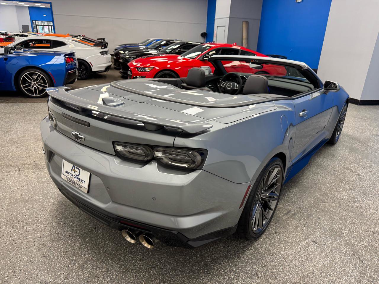 Used 2023 Chevrolet Camaro ZL1 RWD image 9