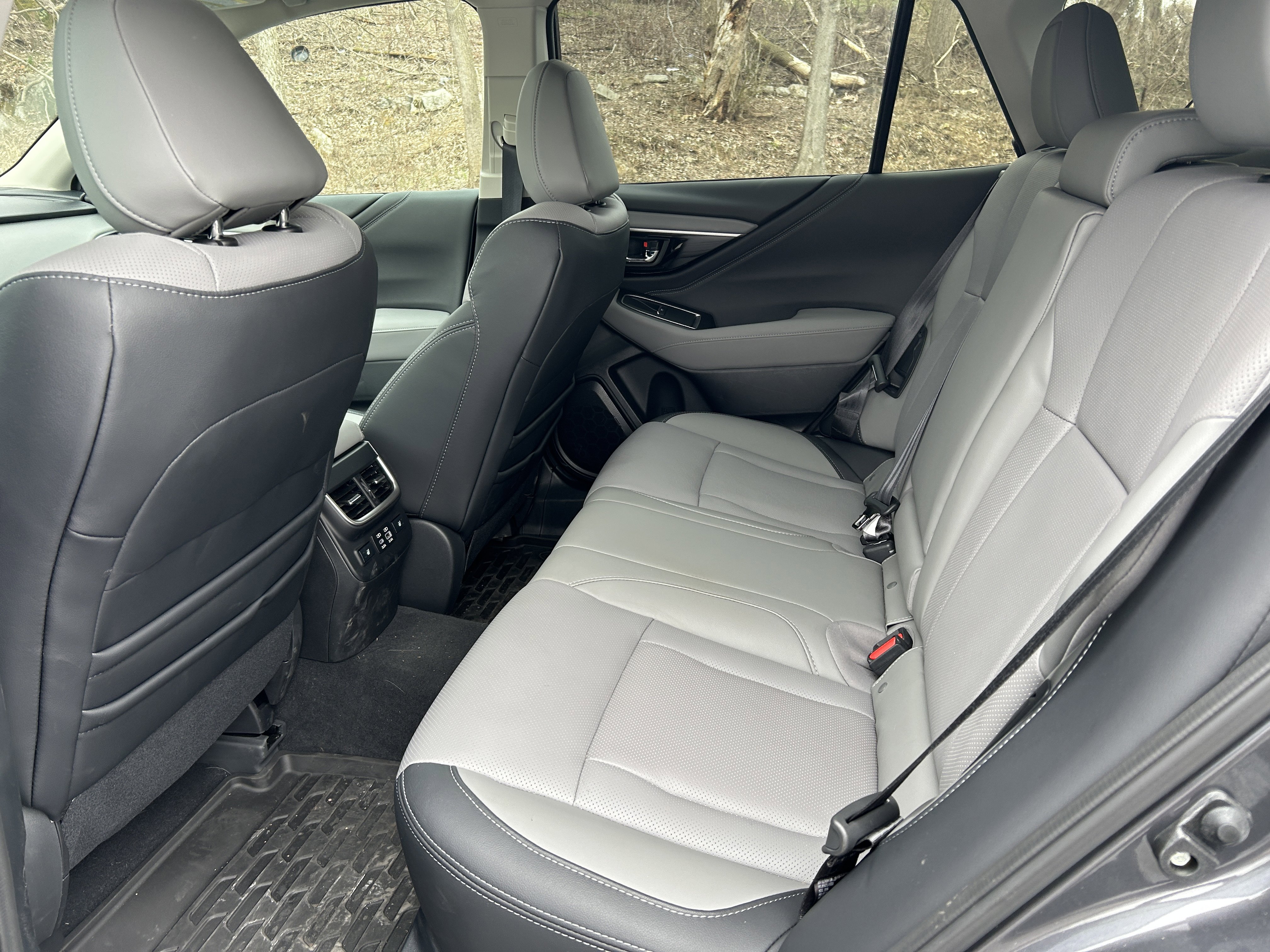 Certified 2025 Subaru Outback Limited image 13