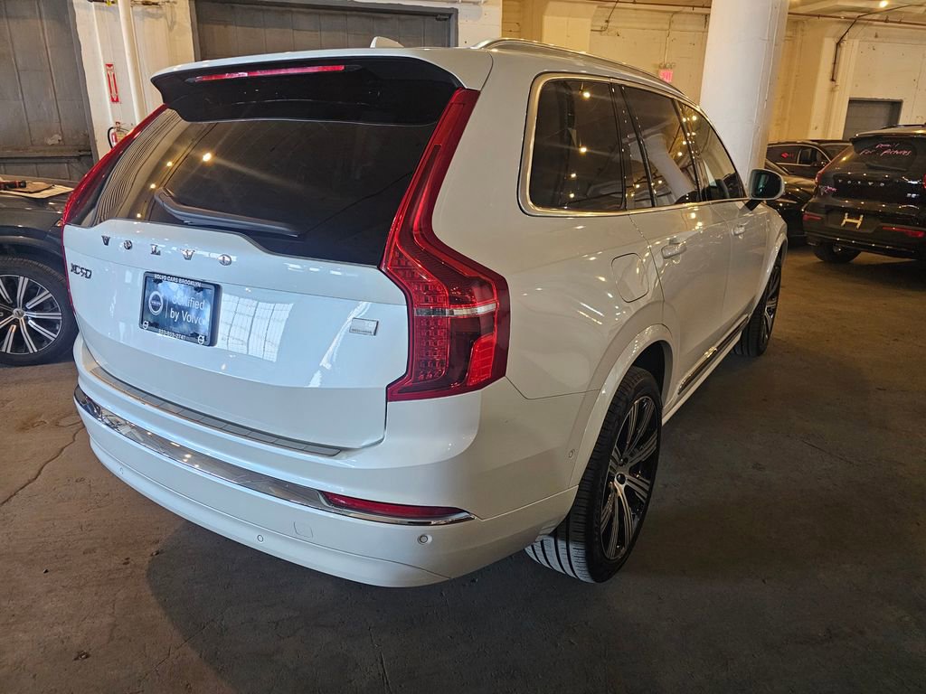Certified 2024 Volvo XC90 T8 Ultimate w/ Lounge Package image 4