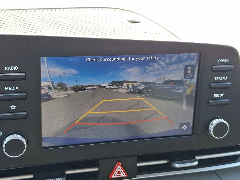 Certified 2023 Hyundai Elantra SEL image 15