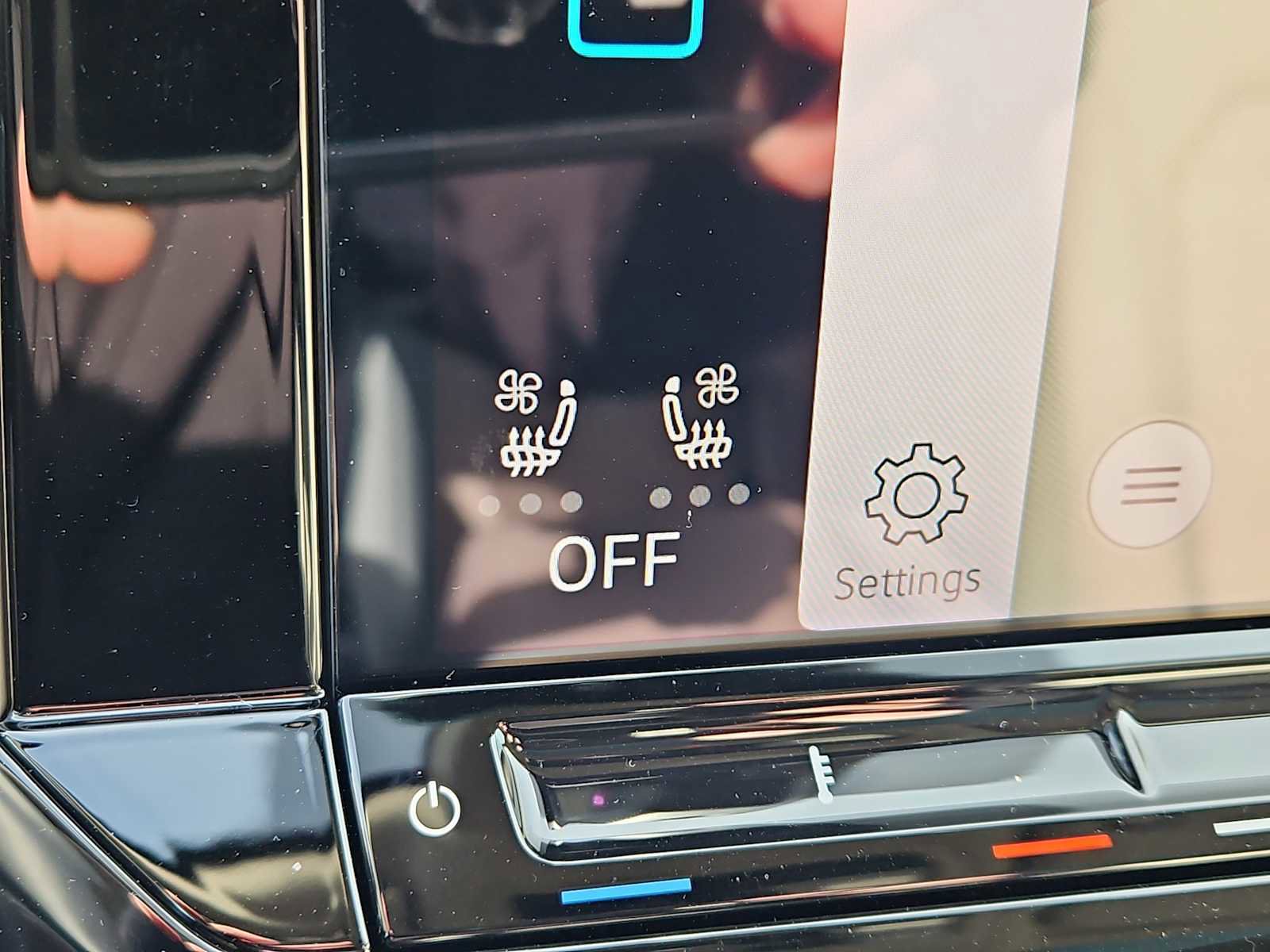 New 2026 Volkswagen Atlas SEL image 17