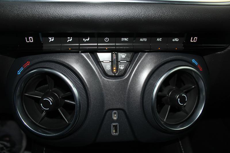 Used 2023 Chevrolet Blazer LT w/ Driver Confidence Package FWD image 34