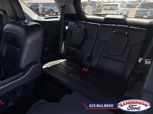 Certified 2023 Ford Explorer Limited w/ Equipment Group 301A RWD image 18