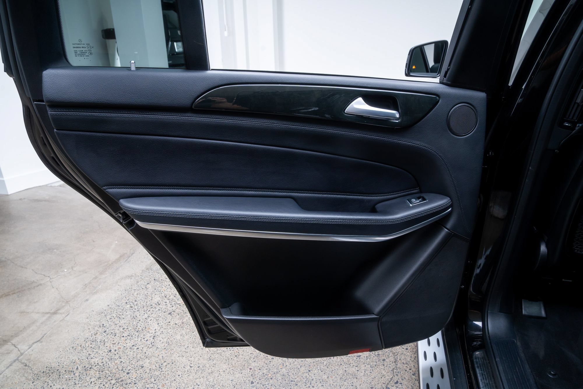 Used 2018 Mercedes-Benz GLS 550 4MATIC image 20